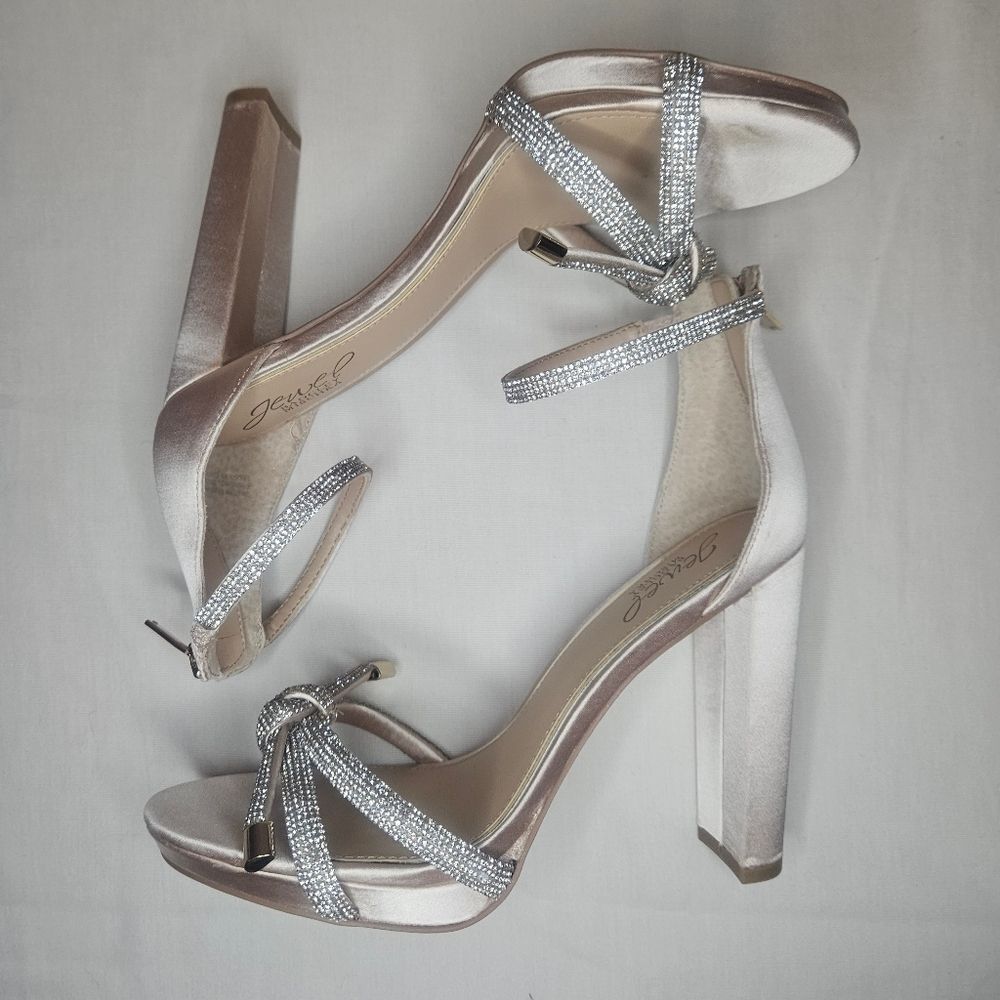 Jewel Badgley Mischka Lexie Knotted Platform Block Heel Champagne Sz 6.5 NWT